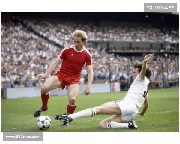 拜仁传奇：探寻鲁梅尼格的核心位置